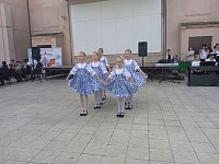 В парке состоялось совместное мероприятие - концерт артистов ДШИ и сеанс одновременной игры в шахматы