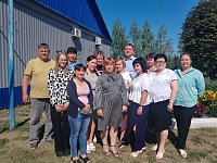 Ершовские ветеринары в преддверии праздника – на страницах «районки»