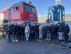 Студенты Ершовского агропромышленного лицея посетили локомотивное депо в рамках акции «Неделя без турникетов»