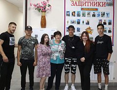 В ершовском селе торжественно встретили демобилизованных солдат
