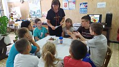 В Антоновской сельской библиотеке организовали для детей день без телефона и компьютерных игр