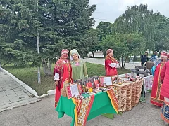 «Русская община» пригласила ершовцев ко «двору»