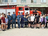 В Ершовском районе отдыхающие в детских оздоровительных лагерях знакомятся с правилами пожарной безопасности