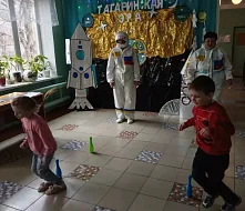 День космонавтики: юные ершовцы совершили увлекательное «путешествие навстречу звездам»