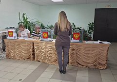 Сегодня в Ершове проголосовали избиратели, прибывшие в нашу область из новых регионов РФ