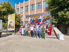 Ершовский район отправил гуманитарный груз в Курск