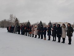 Накануне Дня защитника Отечества в Ершове отдали дань памяти