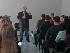 Депутат Госдумы Николай Панков встретился с представителями спортивного сообщества Ершовского района