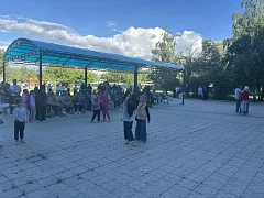В Ершове весело отметили День соседей