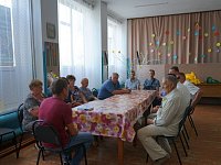 Под Ершовом отремонтируют дорогу, которая «плывет» под тяжестью большегрузов