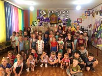 Ершовский кукольный театр «Лукоморье» гастролирует по детским садам