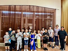 С 2 июня в Ершовском районе начали работу 9 летних лагерей при школах